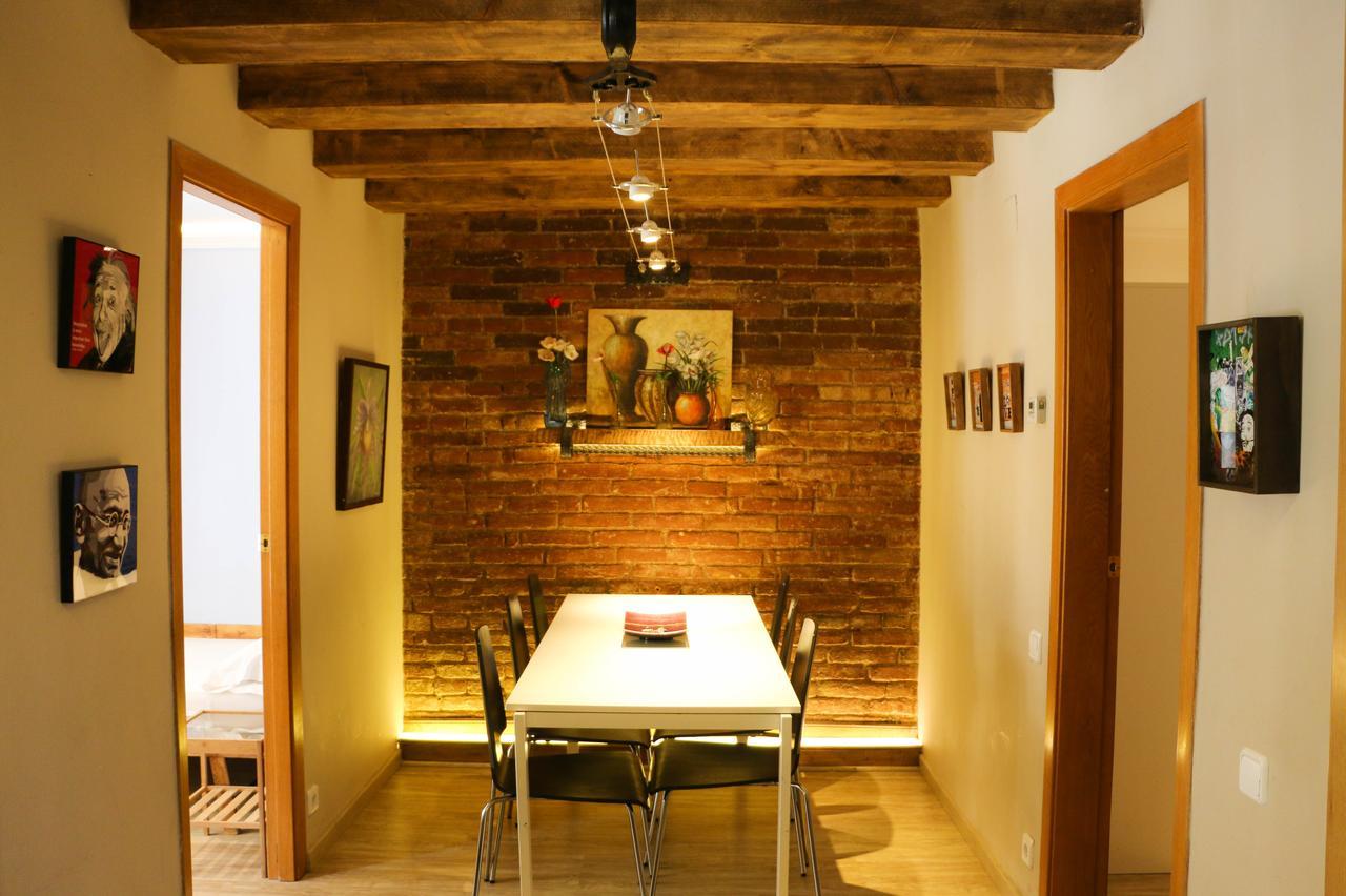 Charming Apartment In Barcelona Center מראה חיצוני תמונה